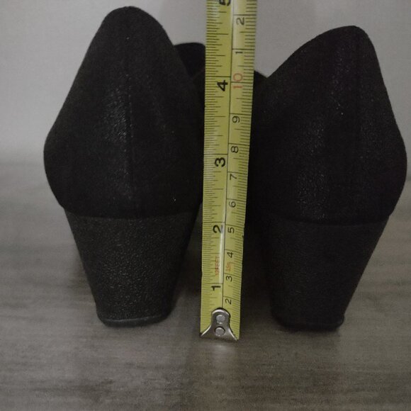 Anne Klein AK black wedge leopard print shoes new size 8.5 - Picture 5 of 5